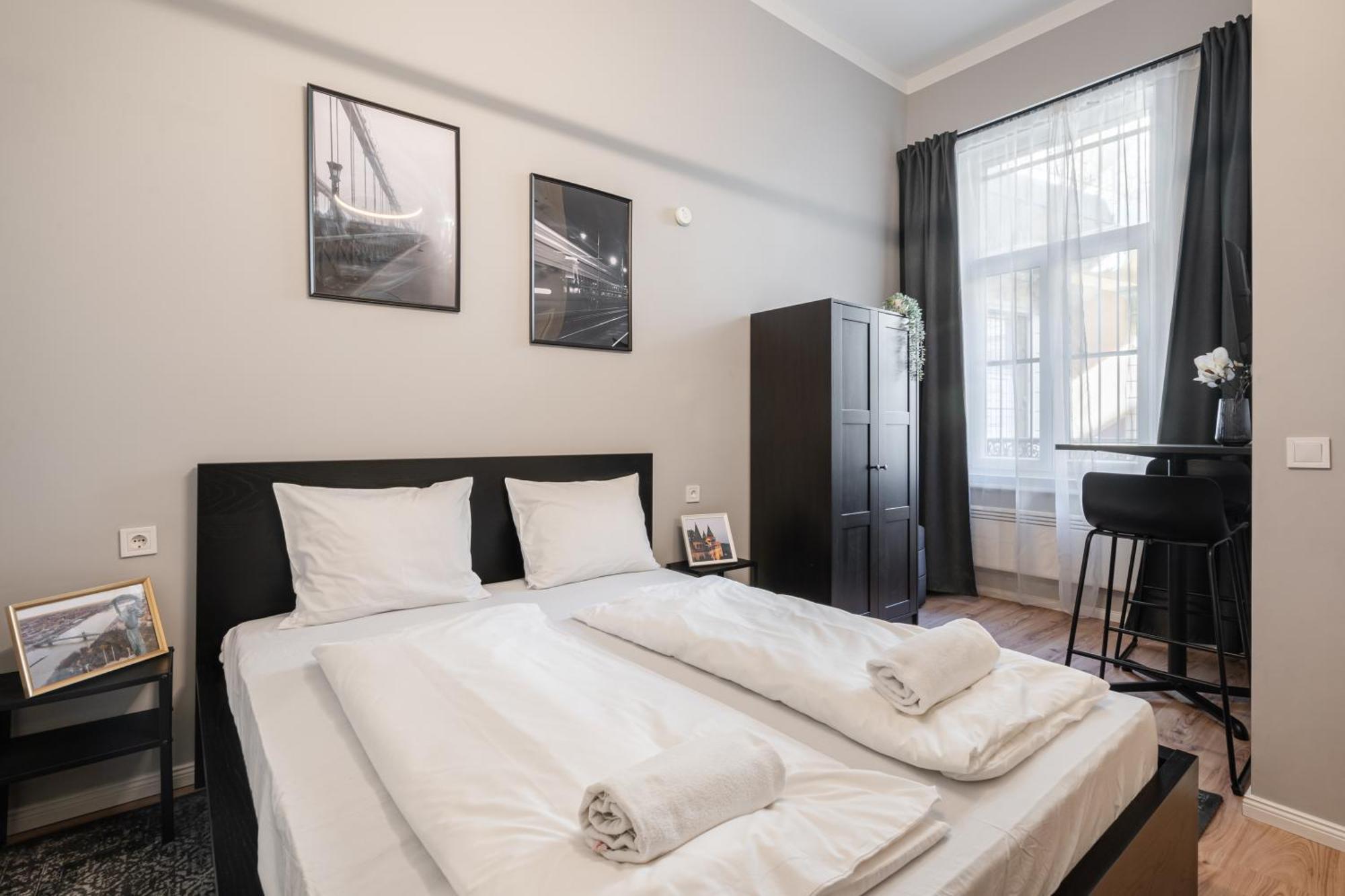 R38 Boutique Apartments, Best Location By Bqa 布达佩斯 外观 照片